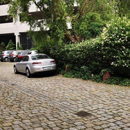 Around The World Vision Apartment - Centrum 오폴레 외부 사진